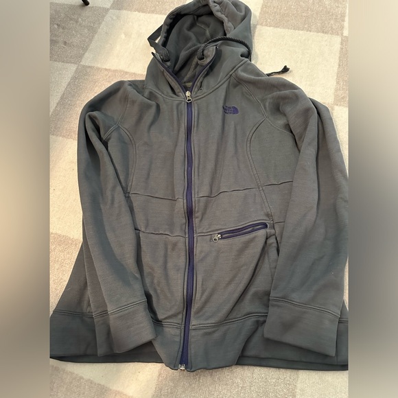 The North Face Green and Purple Sweater Zip Up - Picture 2 of 7